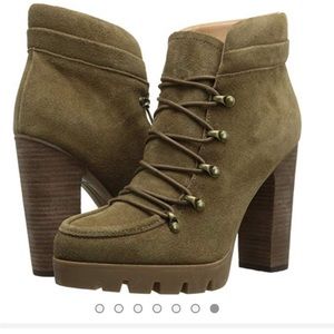 REPORT SIGNATURE “POE” BROWN SUEDE BOOTIE SZ 8.5